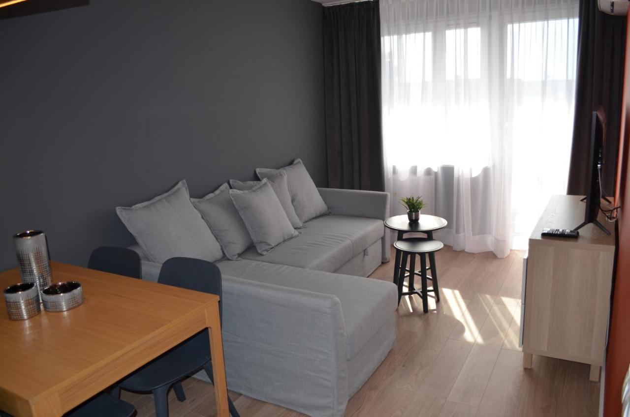V3 Sokolska 33 Apartamento Katowice Exterior foto
